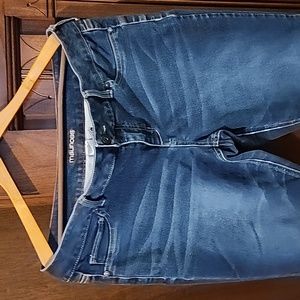 Maurices Size XL-Regular High-Waisted Stretchy Blue Skinny Jeans